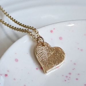 Ink fingerprint heart pendant.<br>(Available in all gold colours)